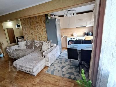 2-бөлмелі пәтер, 45 м², 5/5 қабат, Казахстан 98, бағасы: 16.8 млн 〒 в Усть-Каменогорске