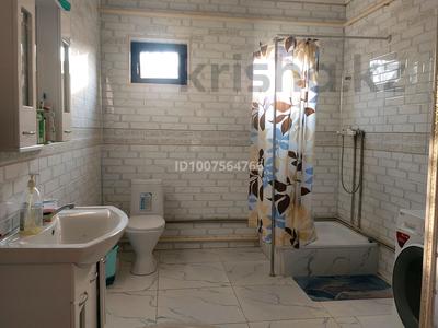 Отдельный дом · 6 комнат · 171.8 м² · 12 сот., Төле би 6/7 — 1 трасса 5 қиылыс за 50 млн 〒 в Шубарсу