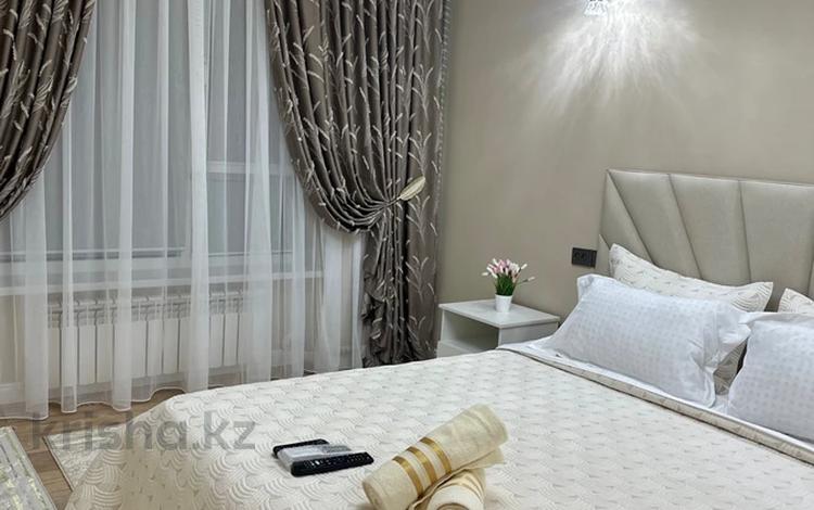 2-комнатная квартира · 70 м² · 14/25 этаж, Байдибек би стр. 127/7 за 18 000 〒 в Шымкенте, Абайский р-н — фото 2