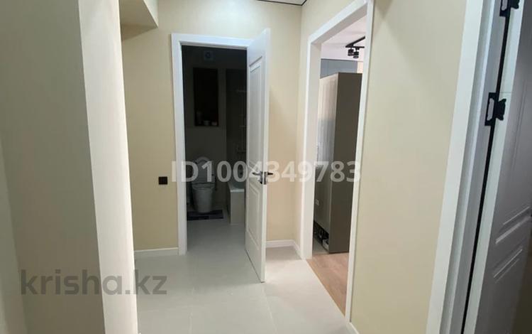 2-бөлмелі пәтер · 57 м² · 1/5 қабат, Абылай хан дом 12 кв44, бағасы: 250 000 ₸ в Каскелене — фото 2