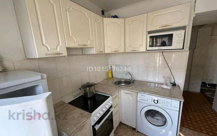 2-комнатная квартира · 41.2 м² · 1/5 этаж, Казахстан — Центральный рынок за 15 млн ₸ в Усть-Каменогорске, Ульбинский — фото 2