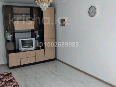 2-комнатная квартира · 44.2 м² · 1/5 этаж, 7 мкр 17 д — Район Халык Банка ,площадь, КМ управление за 5.5 млн 〒 в Житикаре