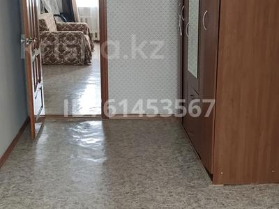 2-комнатная квартира · 45 м² · 2/5 этаж, проспект Абая 117 — Остановка 8 школа за 13.8 млн ₸ в Уральске