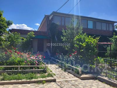 Жеке үй · 8 бөлме · 287 м² · 11 сот., Жанасов, бағасы: 105 млн 〒 в Жезказгане