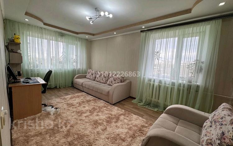 3-комнатная квартира · 62 м² · 3/3 этаж, Пос.Заводской 10 за 6.5 млн ₸ в Степногорске — фото 2