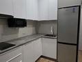 1-комнатная квартира · 40 м² · 3/13 этаж, Есенова 160/3 за 280 000 ₸ в Алматы, Жетысуский р-н — фото 2