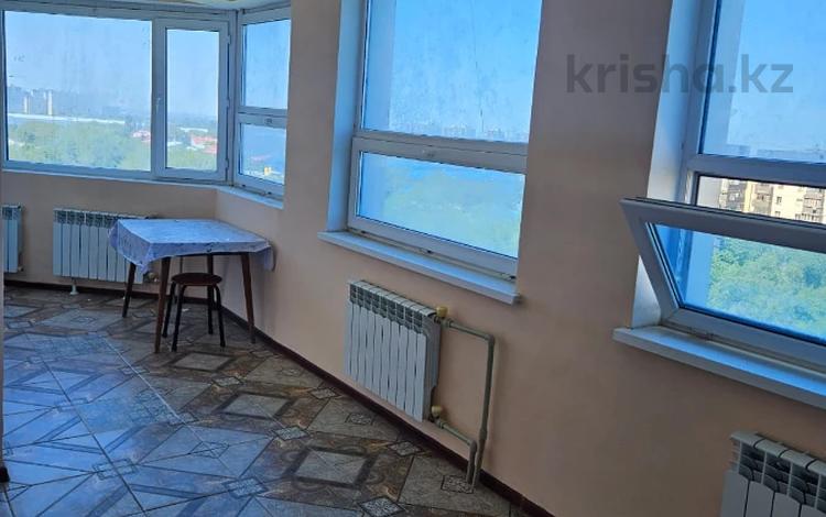 1-комнатная квартира · 34 м² · 8/10 этаж, Аксай 3 А 88 за 19 млн ₸ в Алматы — фото 2