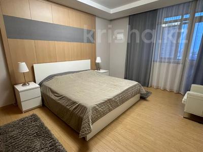 3-комнатная квартира · 100 м², Кошкарбаева 8 за 500 000 〒 в Астане, Алматы р-н