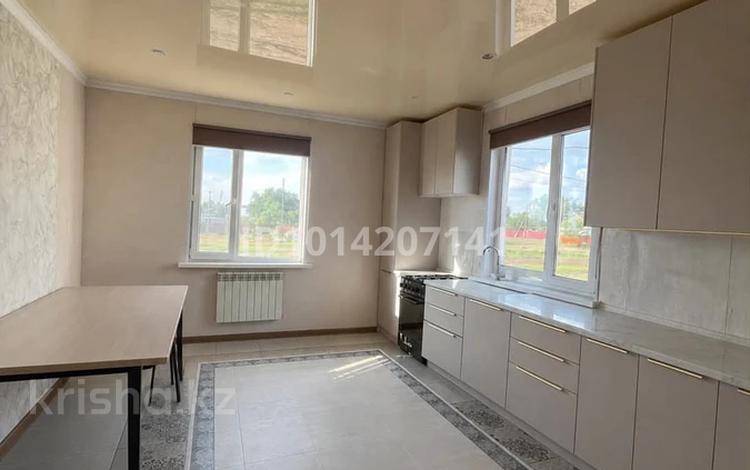 Жеке үй · 4 бөлме · 110 м² · 10 жүзд., Амангельди 1а, бағасы: 13 млн ₸ в  — фото 2