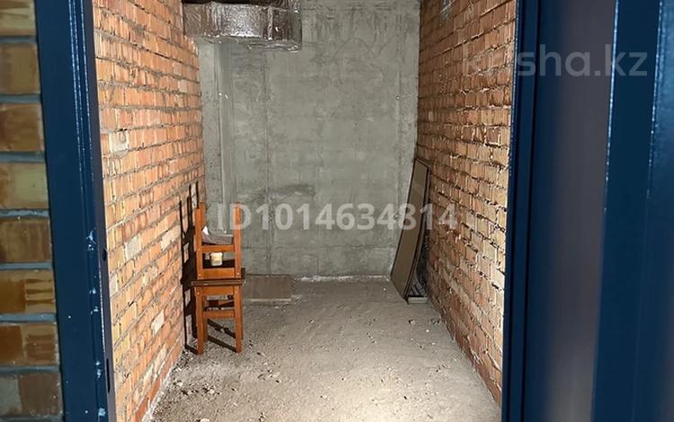 Склады · 7.7 м² за 4 млн ₸ в Астане, Есильский р-н — фото 2
