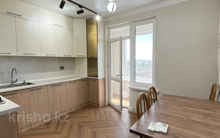 2-комнатная квартира · 62 м² · 8/9 этаж, мкр Нуртас, Тулеметова 13А за 200 000 ₸ в Шымкенте, Каратауский р-н — фото 2
