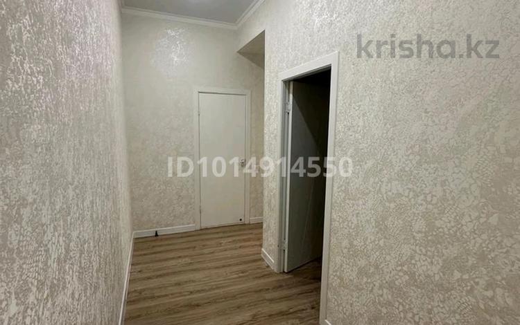 1-комнатная квартира · 48 м² · 6/10 этаж, 18А мкр 1 за 15 000 ₸ в Актау — фото 2