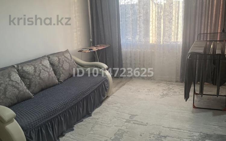1-комнатная квартира · 38 м² · 4/5 этаж, Караменде би 72 за 12 000 ₸ в Балхаше — фото 2