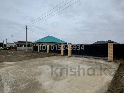 Отдельный дом · 1 комната · 50 м² · 900 сот., мкр Балауса, Есқайыр Наурызбаев 18 за 15 млн ₸ в Атырау