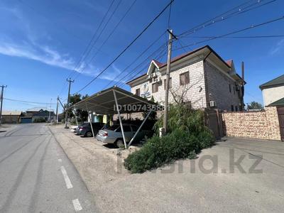 Отдельный дом · 6 комнат · 769 м² · 8.5 сот., Нурмакова 35 за 97 млн 〒 в 