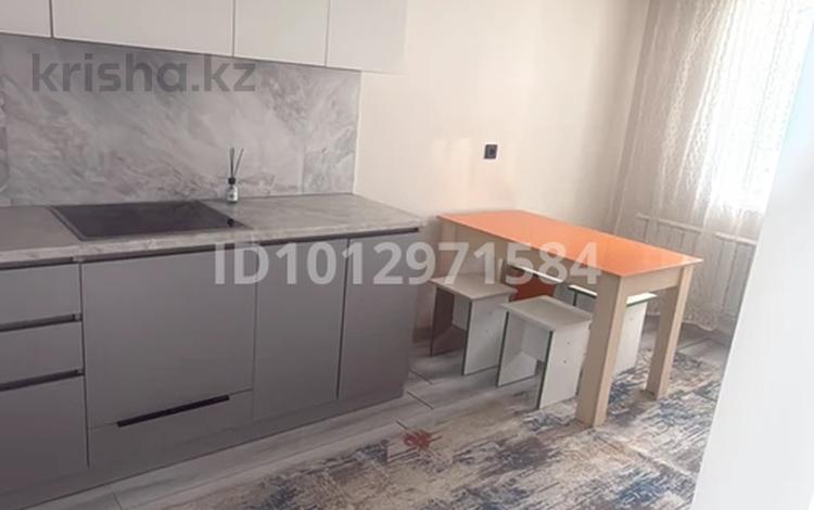 1-комнатная квартира · 39.9 м² · 4/9 этаж, мкр Шугыла, Райымбека 590/9 — Жуалы за 10 000 ₸ в Алматы, Наурызбайский р-н — фото 2