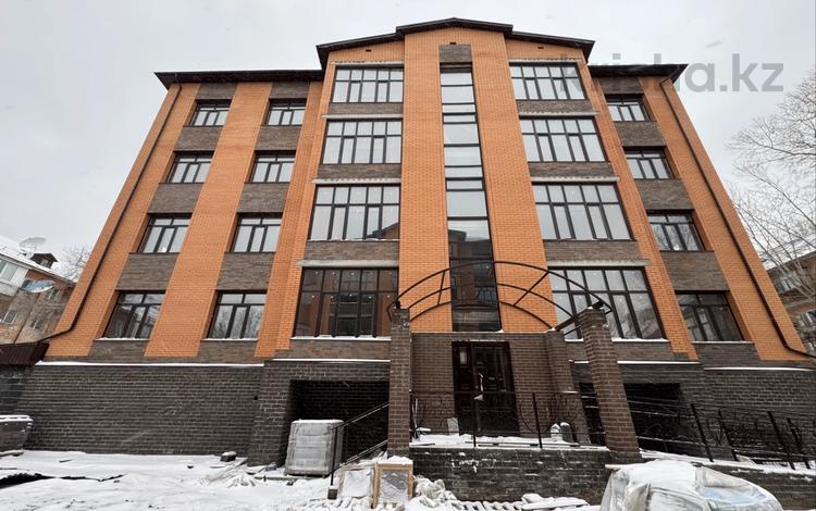 2-комнатная квартира · 77.7 м², Камзина 102 — КВАРТИРА +ГАРАЖ за 30.5 млн ₸ в Павлодаре — фото 2