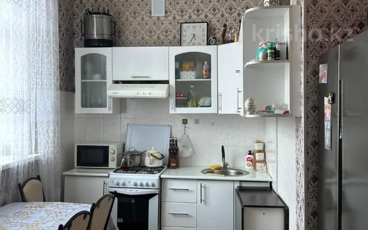 3-бөлмелі пәтер · 75.3 м² · 3/3 қабат, гоголя, бағасы: 28 млн ₸ в Костанае — фото 2