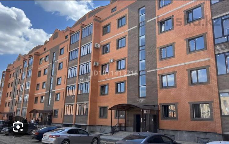 4-бөлмелі пәтер · 157 м² · 2/5 қабат, мкр. Алтын орда, Саздинское лесничество 228/3, бағасы: 50 млн ₸ в Актобе — фото 2