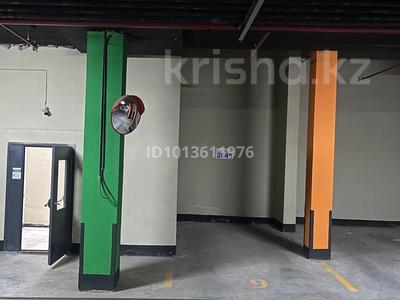 Паркинг · Утепова 10, бағасы: 65 000 ₸ в Алматы, Бостандыкский р-н