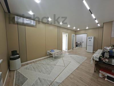 3-бөлмелі пәтер · 74 м² · 5/10 қабат, Учетный квартал 272 — Ташкентская, бағасы: 36 млн ₸ в Абай