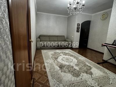 2-бөлмелі пәтер · 43 м² · 2/4 қабат, Шакарима 152, бағасы: 200 000 ₸ в Семее