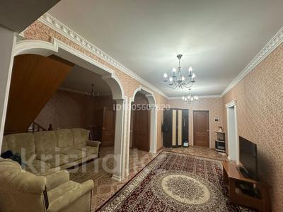 Отдельный дом · 5 комнат · 200 м² · 10 сот., Акшам 5 — Не далеко от пекарни Рауан нан за 50 млн 〒 в Актобе, жилой массив Рауан