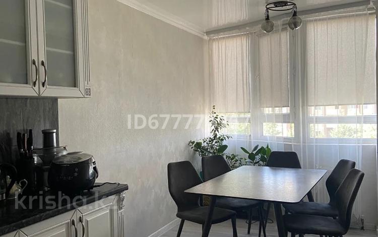 3-комнатная квартира · 84 м² · 3/9 этаж, мкр Аккент 44 за 48 млн ₸ в Алматы, Алатауский р-н — фото 2