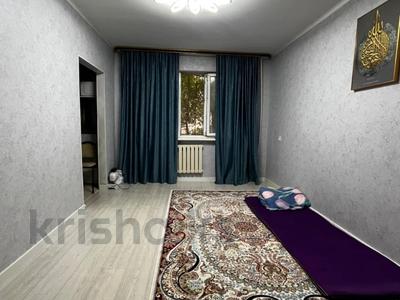 3-бөлмелі пәтер · 60 м² · 1/5 қабат, 1 ш/а, Есет батыра, бағасы: 13.5 млн ₸ в Актобе, мкр 5