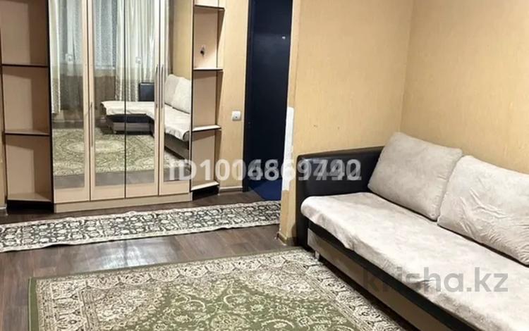 2-бөлмелі пәтер · 47 м² · 4/5 қабат, №3 ш/а. 65 — Улугбек саина, бағасы: 300 000 ₸ в Алматы, Ауэзовский р-н — фото 2