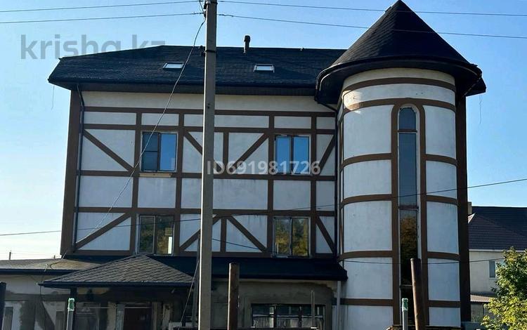 Жеке үй · 10 бөлме · 1008 м² · 24.5 сот., Ж.Жабаева 96 — Н.Назарбаева, бағасы: 212 млн 〒 в Кокшетау — фото 5