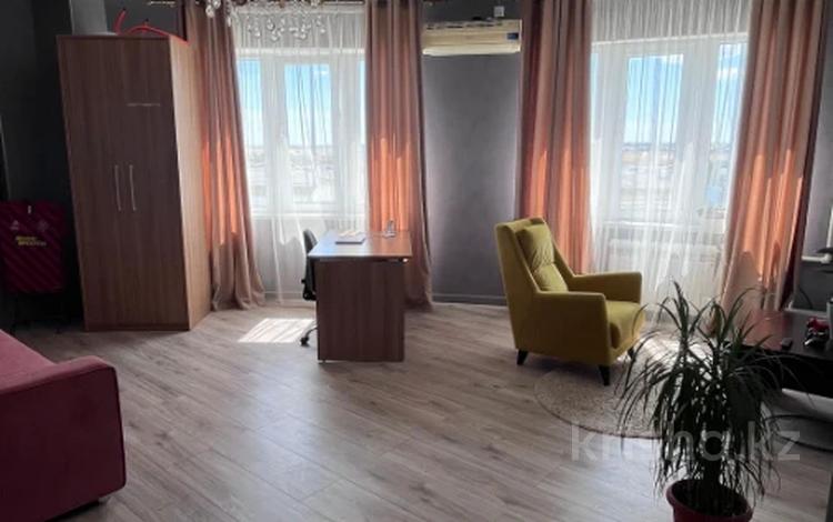 2-комнатная квартира · 77.1 м² · 4/6 этаж, Бокенбай батыра за 25 млн ₸ в Актобе — фото 4