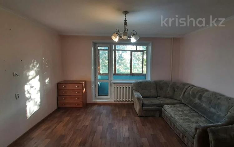 2-комнатная квартира · 52.8 м² · 5/10 этаж, мкр Юго-Восток, Мкр Степной 3 — Назарбаев Интеллектуальная школа химико-биологического направления, Средняя школа №23, Частный детский сад "Малинка", Детский сад №42 "Тiлек", Гимназия №39 им. М. Жумабаева, ТЦ "Мечта" за 19.5 млн ₸ в Караганде, Казыбек би р-н — фото 2