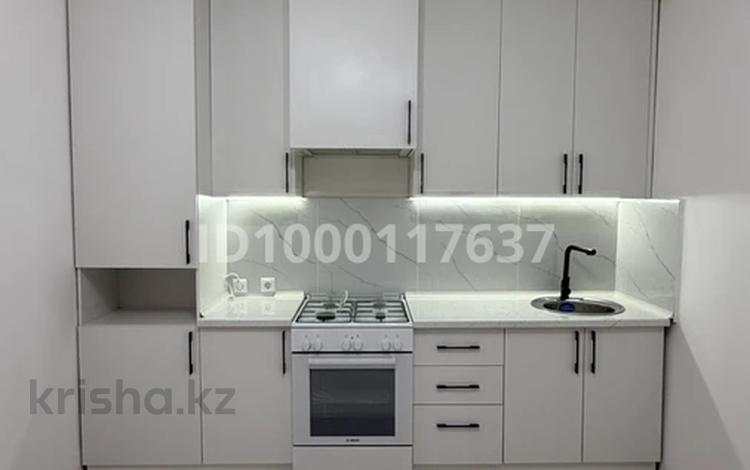 3-комнатная квартира · 75 м² · 2/7 этаж, 5-й квартал — Находится возле автовокзала за 200 000 ₸ в  — фото 2