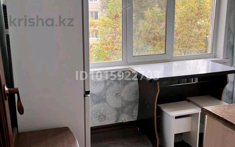 1-бөлмелі пәтер · 35 м² · 4/5 қабат, Бульвар Гагарина 26/1, бағасы: 150 000 ₸ в Усть-Каменогорске — фото 2