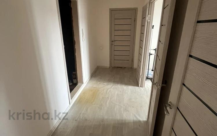 2-бөлмелі пәтер · 53 м² · 7/9 қабат, мкр Юго-Восток, мкр Гульдер 1 12, бағасы: 17.4 млн ₸ в Караганде, Казыбек би р-н — фото 2
