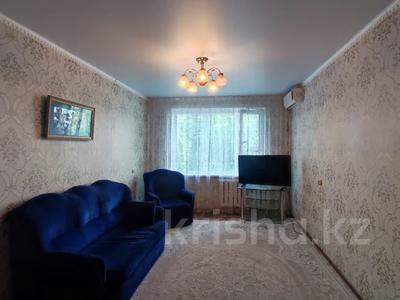 2-комнатная квартира · 54 м² · 2/5 этаж, мкр 8, гришина за 17 млн ₸ в Актобе