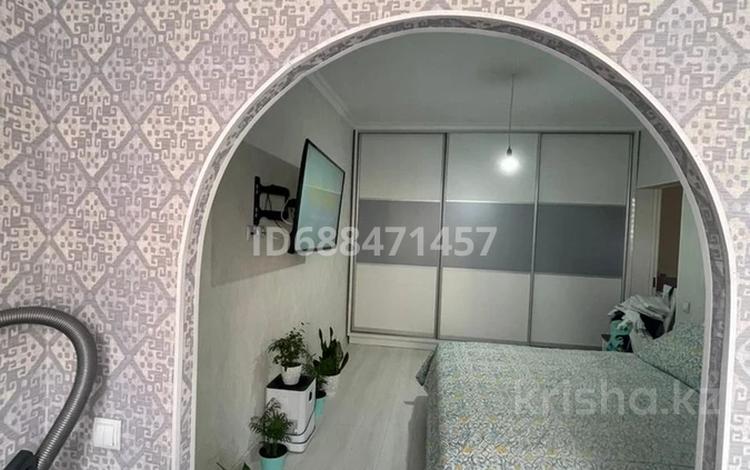 2-бөлмелі пәтер · 48 м² · 2/5 қабат, мкр Саялы 80, бағасы: 25 млн ₸ в Алматы, Алатауский р-н — фото 7