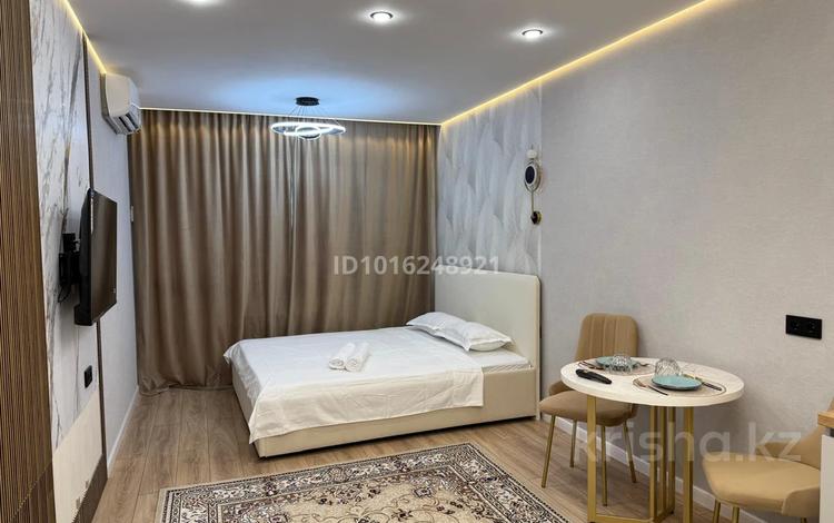 1-комнатная квартира · 33 м² · 2/9 этаж, мкр Шугыла 340/35 за 220 000 ₸ в Алматы, Наурызбайский р-н — фото 2