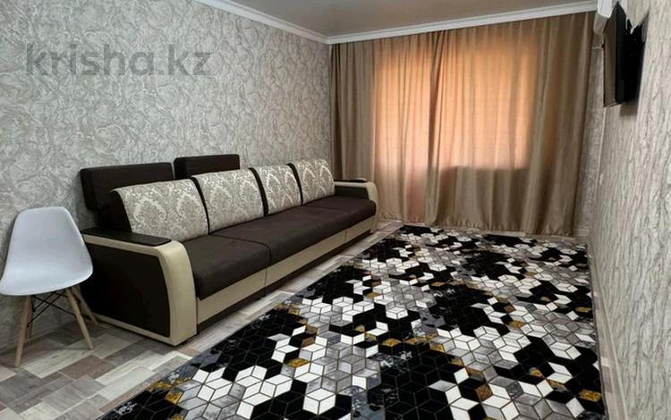 2-бөлмелі пәтер · 45 м² · 5/5 қабат, Казыбек би 103 — Абая, бағасы: 230 000 ₸ в Таразе — фото 11