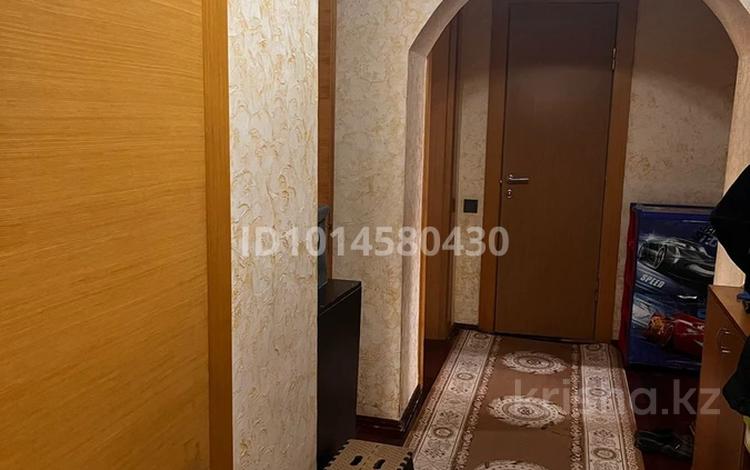 2-комнатная квартира · 51.7 м² · 4/5 этаж, мкр Жулдыз-2 32 за 300 000 ₸ в Алматы, Турксибский р-н — фото 2