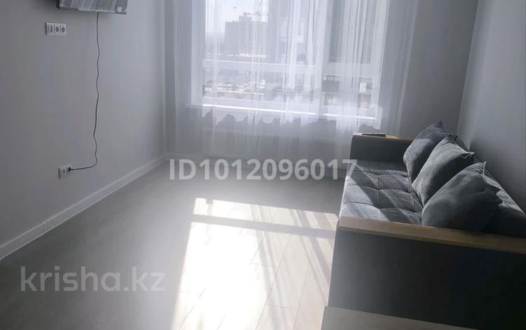 2-бөлмелі пәтер · 40 м² · 17/17 қабат, ул. Е-882, бағасы: 250 000 ₸ в Астане, Сарыарка р-н — фото 2