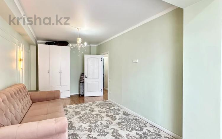2-бөлмелі пәтер · 45 м² · 8/13 қабат, Толе би, бағасы: 41.5 млн ₸ в Алматы, Алмалинский р-н — фото 2