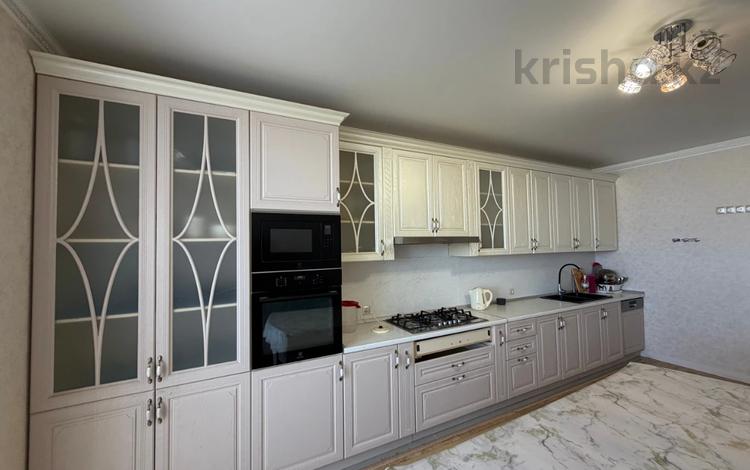 3-комнатная квартира · 142.8 м² · 6/10 этаж, Алтын орда за 48 млн ₸ в Актобе — фото 2