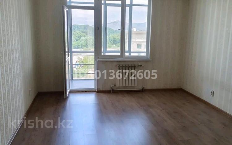 1-бөлмелі пәтер · 42 м² · 4/9 қабат, Жибек Жолы 3, бағасы: 120 000 ₸ в Усть-Каменогорске — фото 2