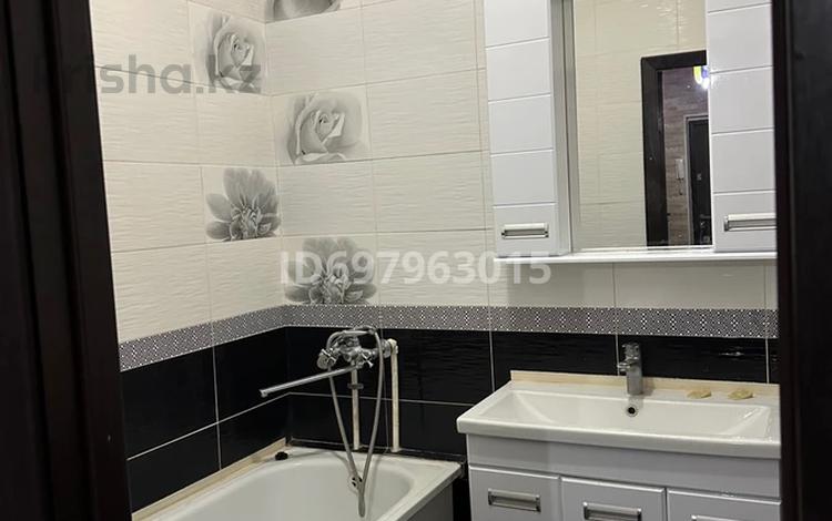 2-комнатная квартира · 65 м² · 7/9 этаж, мкр Калкаман-2 24 за 220 000 ₸ в Алматы, Наурызбайский р-н — фото 7