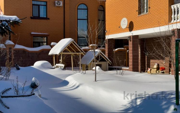 Отдельный дом · 6 комнат · 500 м² · 12 сот., Кыз- Жибек за 450 млн ₸ в Астане, Нура р-н — фото 45