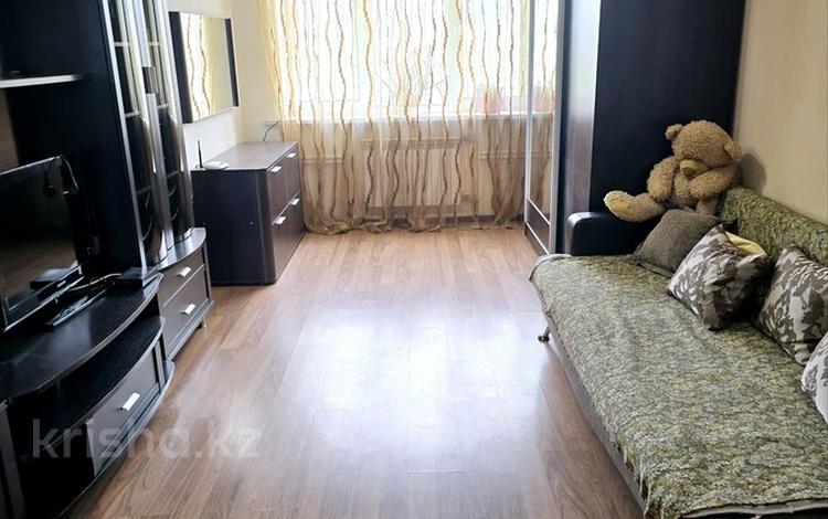 3-комнатная квартира · 67 м² · 6/9 этаж, Жандосова за 70 млн ₸ в Алматы, Бостандыкский р-н — фото 2