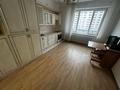 2-комнатная квартира · 93 м² · 5/8 этаж, ул. Достык 13/2 за 300 000 ₸ в Астане, Есильский р-н — фото 5