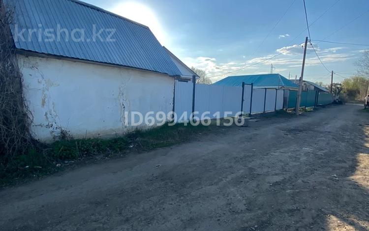 Дача · 4 комнаты · 95.5 м² · 8.2 сот., мкр Жилгородок 87 — Чернышевского за ~ 11 млн 〒 в Актобе — фото 18
